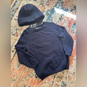 Quince 2T cashmere navy Blue Crewneck Sweater with beanie